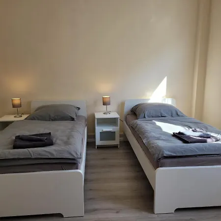 Grosse Monteurwohnung Bei Nina Lejlighed